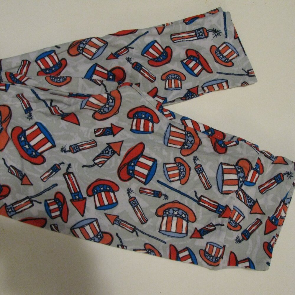 LuLaRoe One Size Leggings New NWOT $25 Patriotic Uncle Sam Stretch